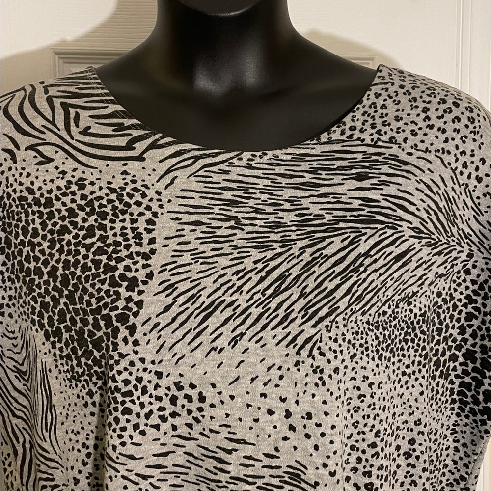 Caslon Black and Gray Animal Print Cap Short Sleeve Top XL
